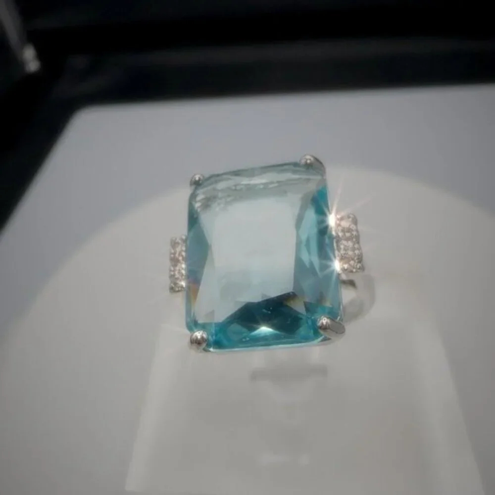 Aquamarine CZ Cocktail Ring With Silver Tone Brass Band Size 5 - Picture 3 of 11